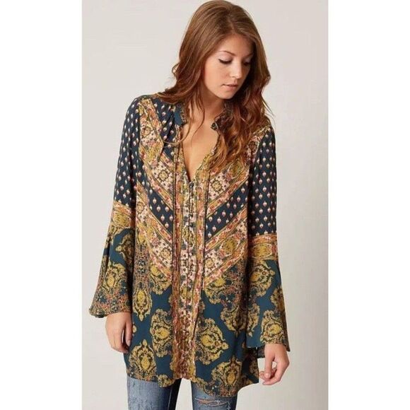 Free People Tops - Free People Magic Mystery Tunic Top Hippie Top Tunic XS Festival Sleeve Festival
